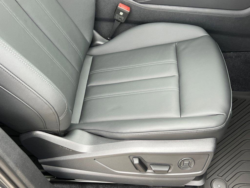 New 2025 Audi Q5 2.0T Premium Plus image 8