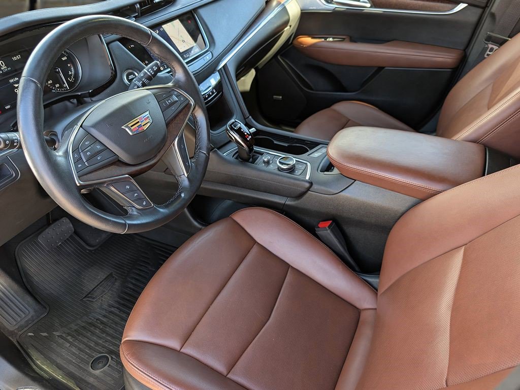 Certified 2023 Cadillac XT5 Premium Luxury image 9