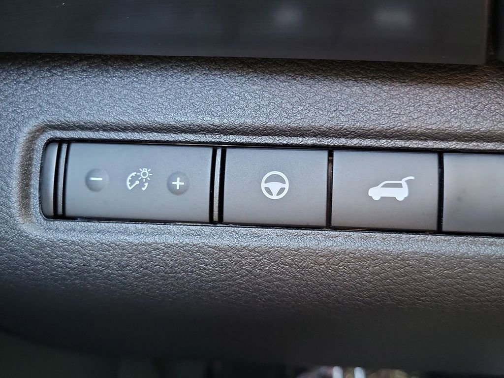 Used 2025 Nissan Pathfinder Rock Creek image 17