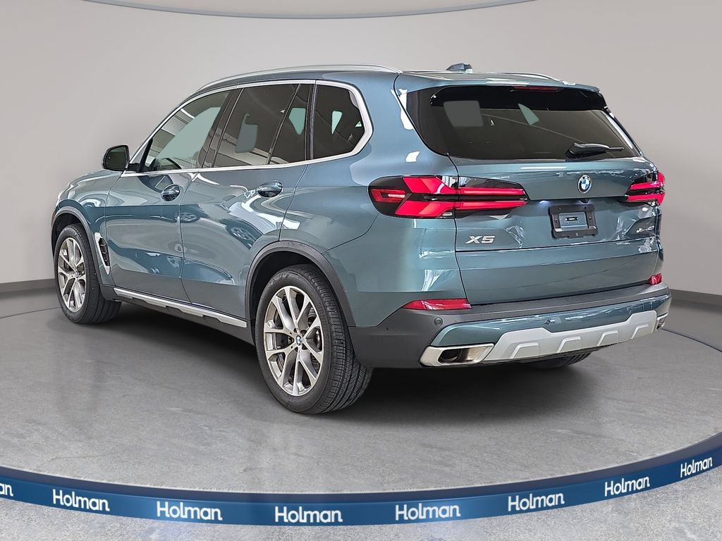 Used 2024 BMW X5 xDrive40i w/ Premium Package AWD/4WD image 8