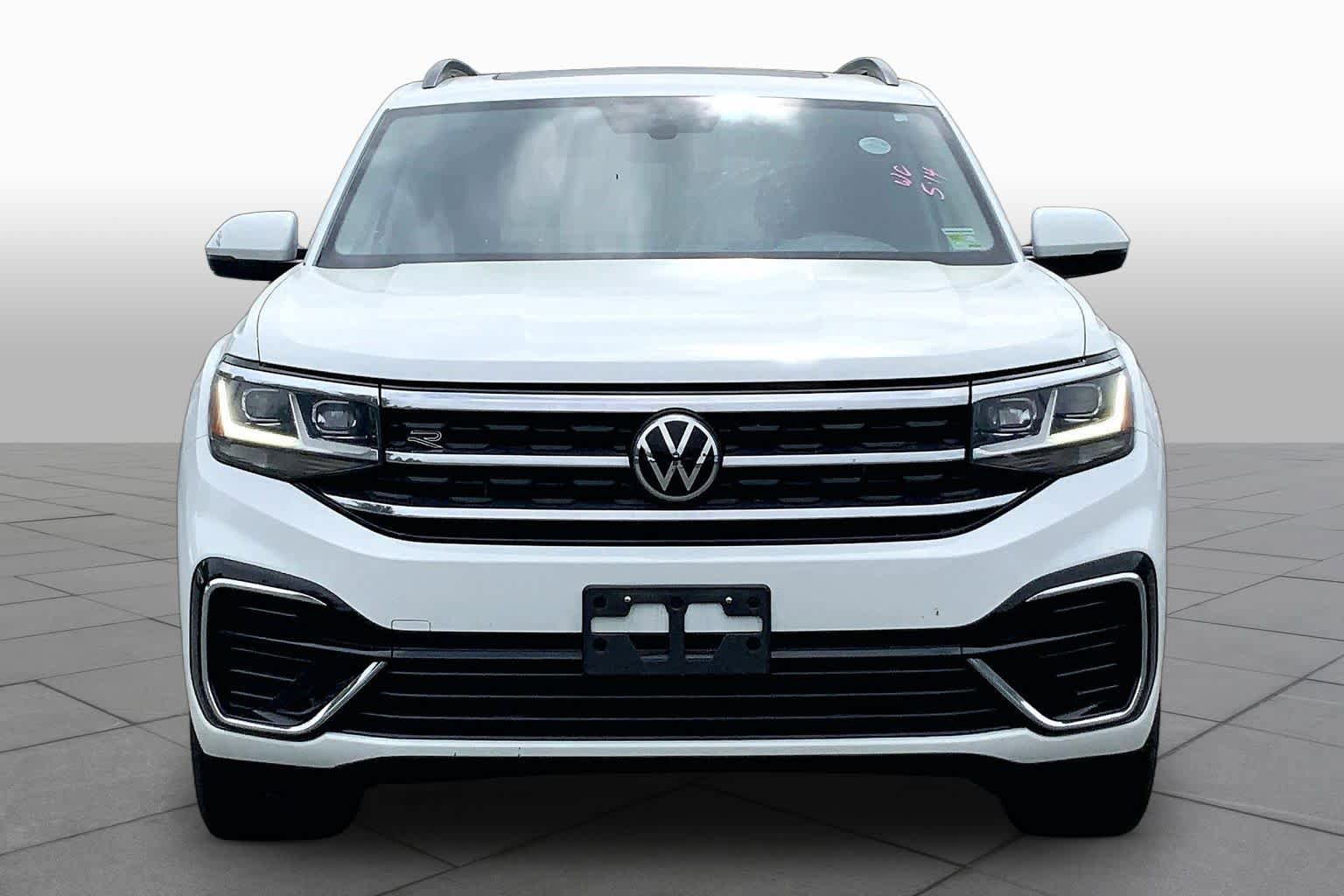 Used 2021 Volkswagen Atlas SE w/ Panoramic Sunroof Package AWD/4WD image 4