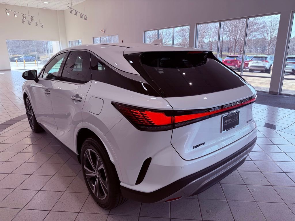 Used 2025 Lexus RX 350 FWD w/ Technology Package image 5