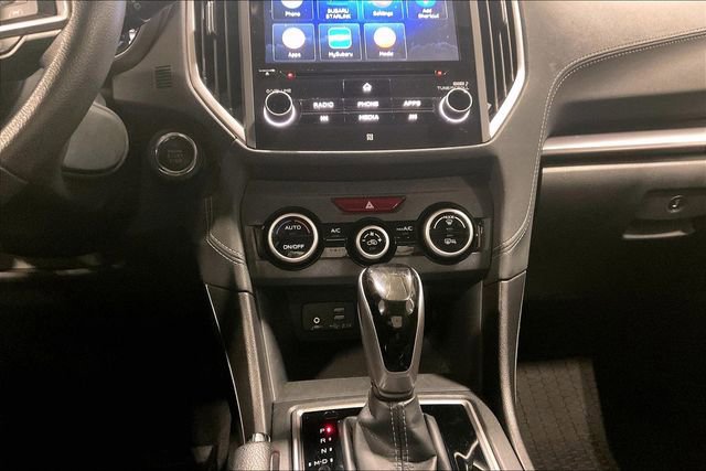 Used 2023 Subaru Impreza 2.0i Limited image 32