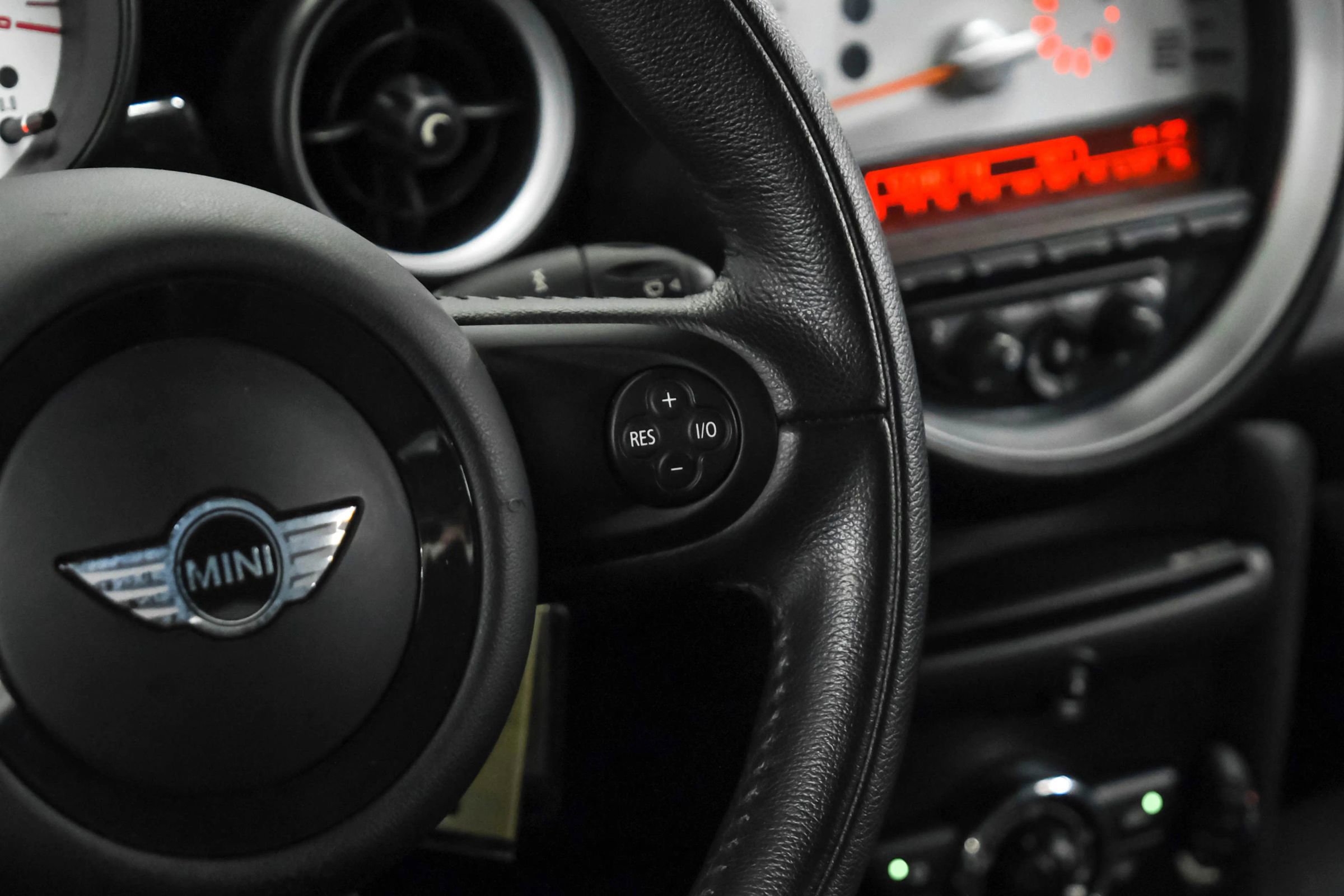 Used 2012 MINI Cooper Coupe S FWD image 16