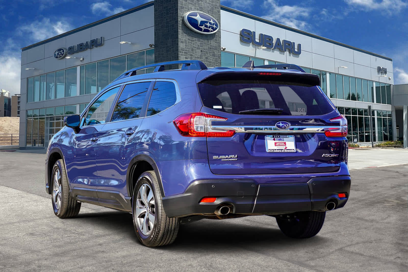 Certified 2025 Subaru Ascent Premium image 6