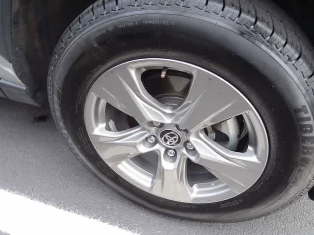 Certified 2024 Toyota RAV4 XLE FWD image 17