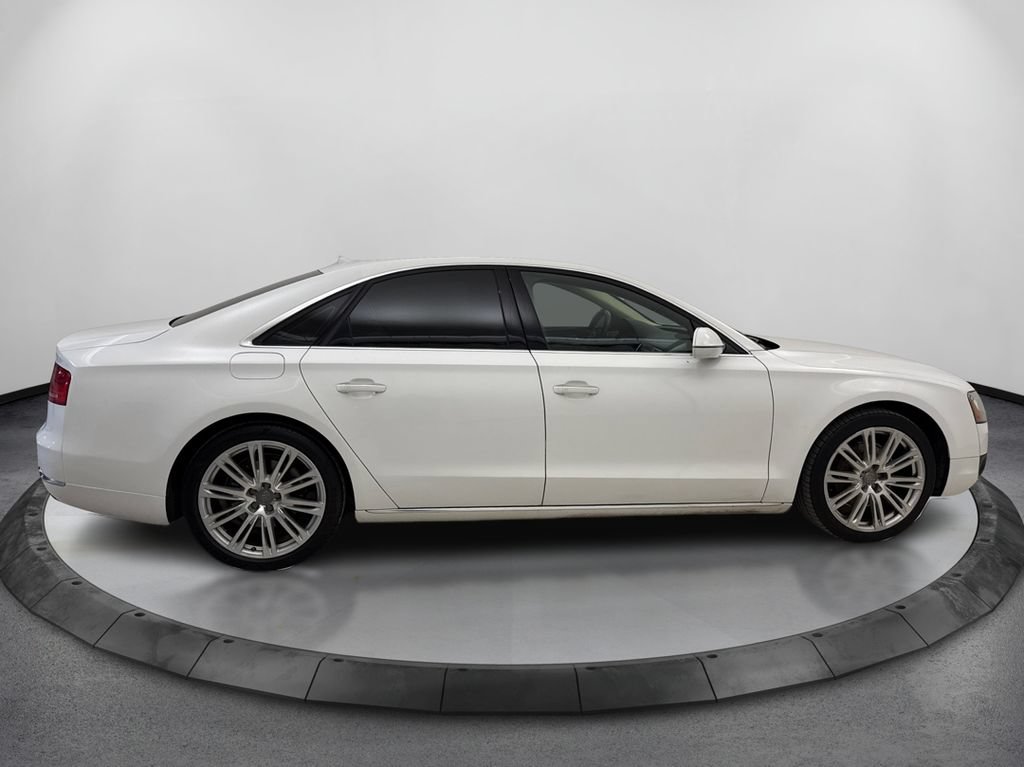 Used 2014 Audi A8 3.0T AWD/4WD image 4