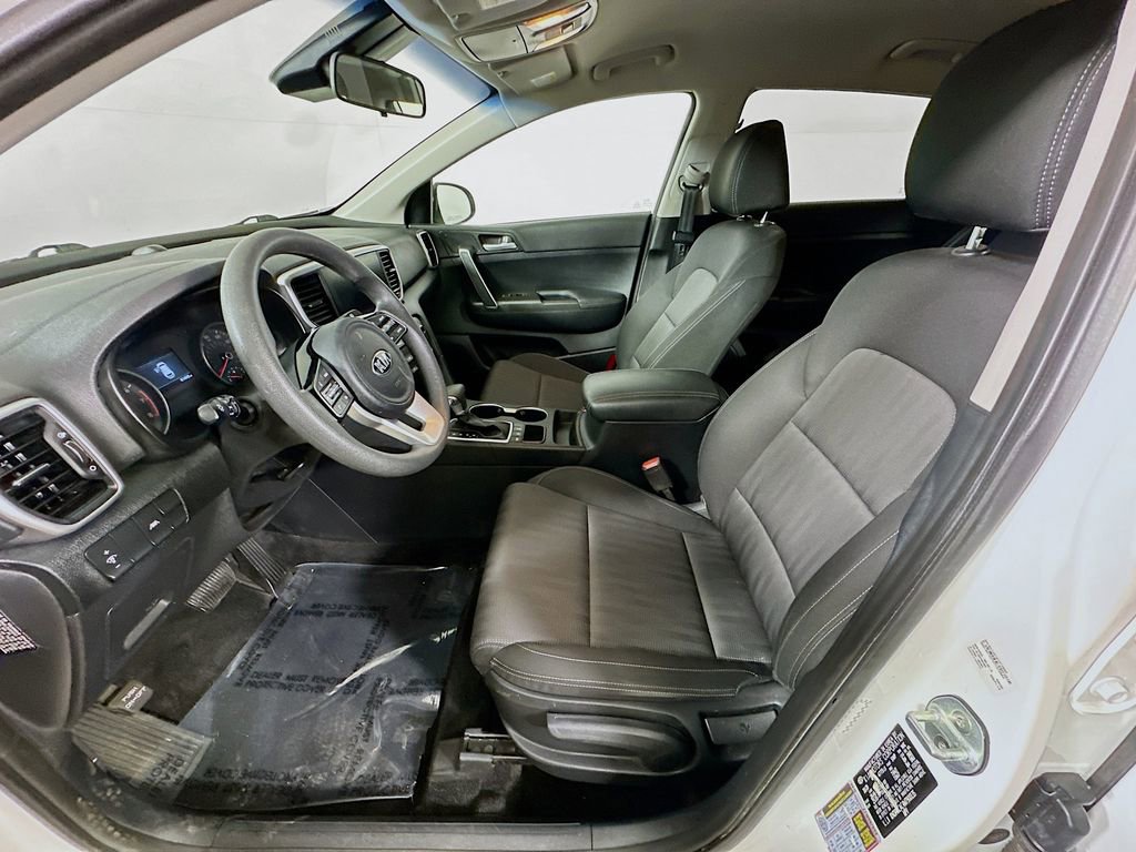 Used 2021 Kia Sportage LX AWD/4WD image 15