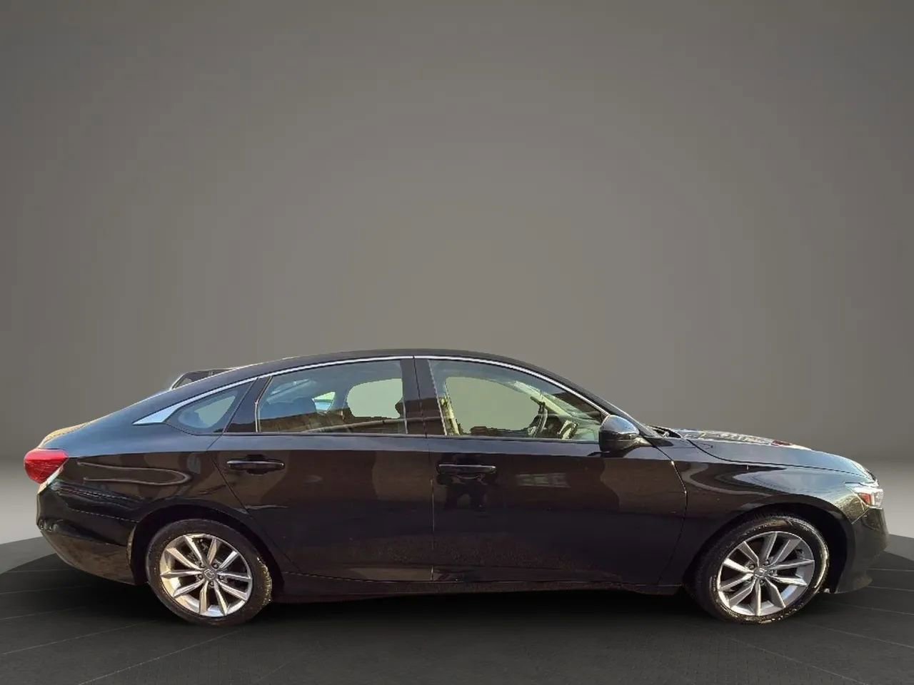 Used 2021 Honda Accord LX image 4