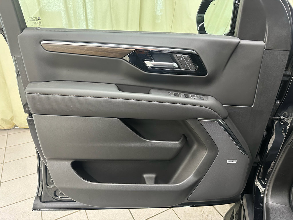 New 2026 Chevrolet Tahoe High Country w/ Sun And Tow Package image 36