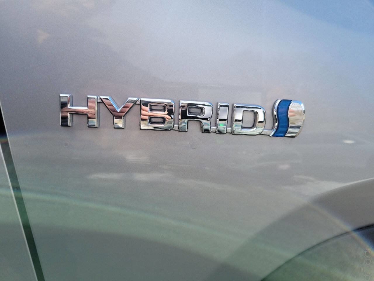 Used 2019 Toyota RAV4 Limited w/ Limited Grade Weather Package image 19