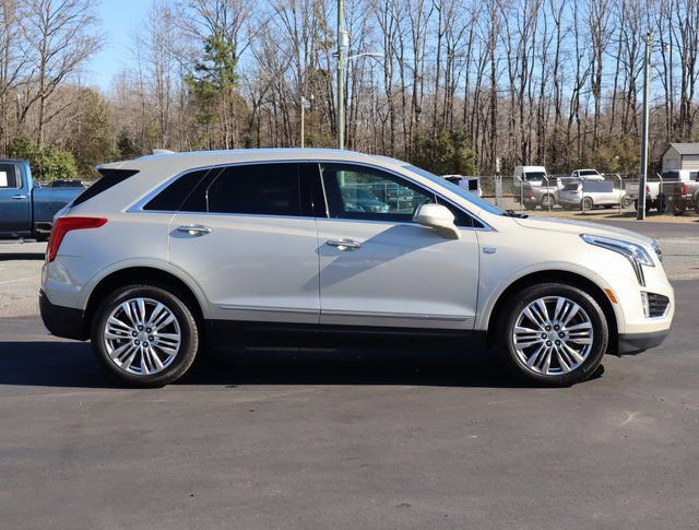 Used 2017 Cadillac XT5 Premium Luxury image 7