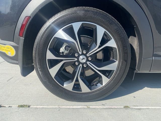 Used 2021 Ford Mustang Mach-E Select image 8