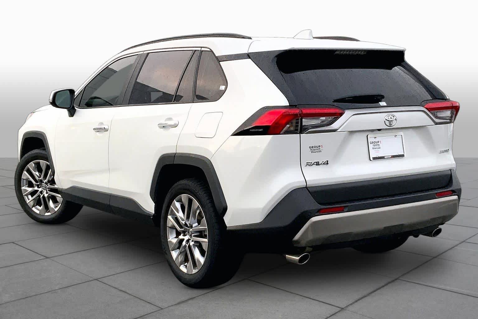 Used 2023 Toyota RAV4 Limited w/ Limited Grade Weather Package FWD image 12