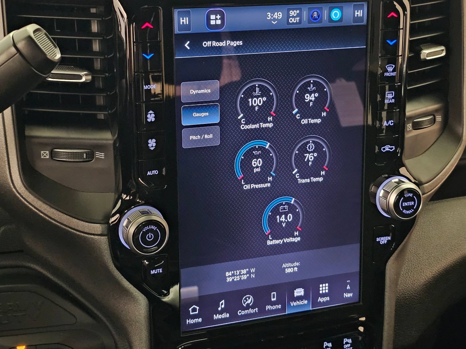 New 2026 RAM 3500 Tradesman AWD/4WD image 21
