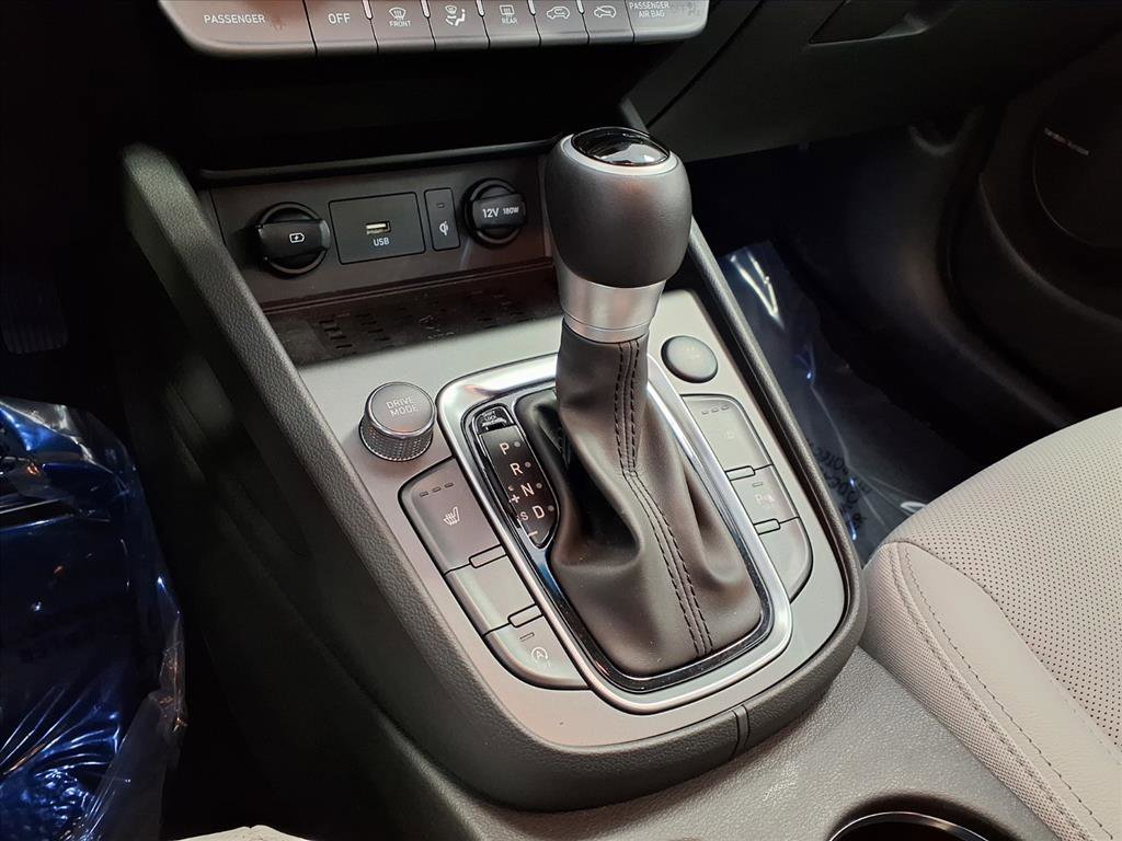 Used 2023 Hyundai Kona Limited image 23