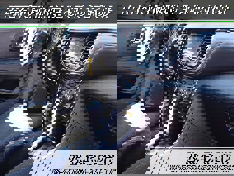 Used 2018 Chevrolet Trax LT image 7