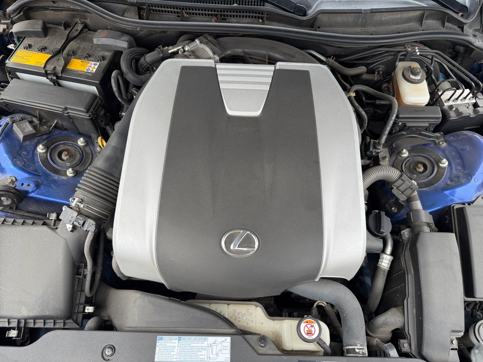 Used 2019 Lexus IS 300 F Sport w/ F Sport Package AWD/4WD image 21