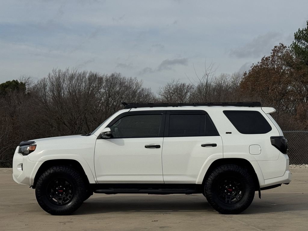 Used 2024 Toyota 4Runner SR5 Premium w/ Moonroof Package image 3
