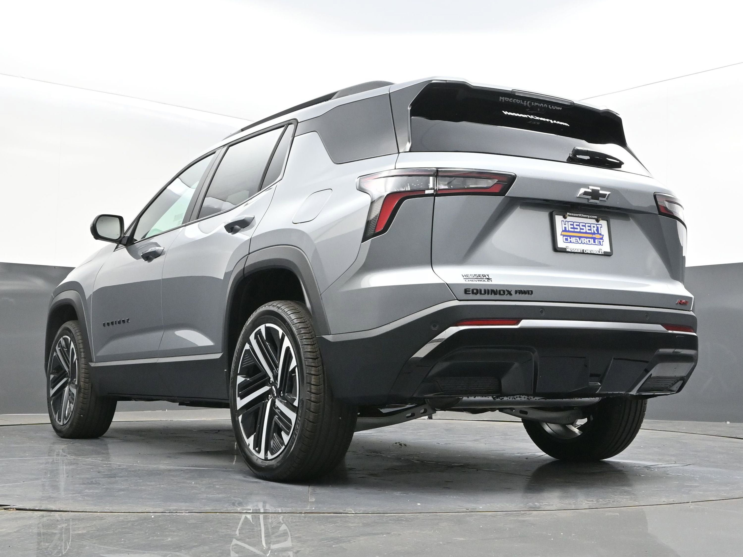 New 2026 Chevrolet Equinox RS w/ Safety and Technology Package AWD/4WD image 44