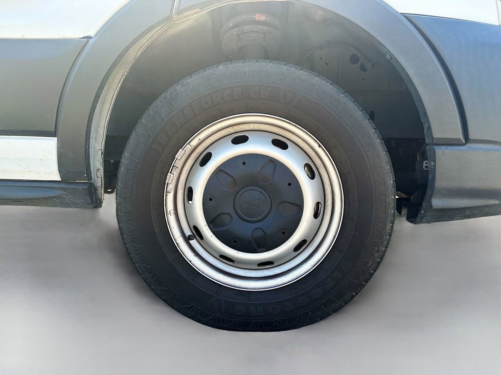 Used 2020 Ford Transit 250 Medium Roof image 12