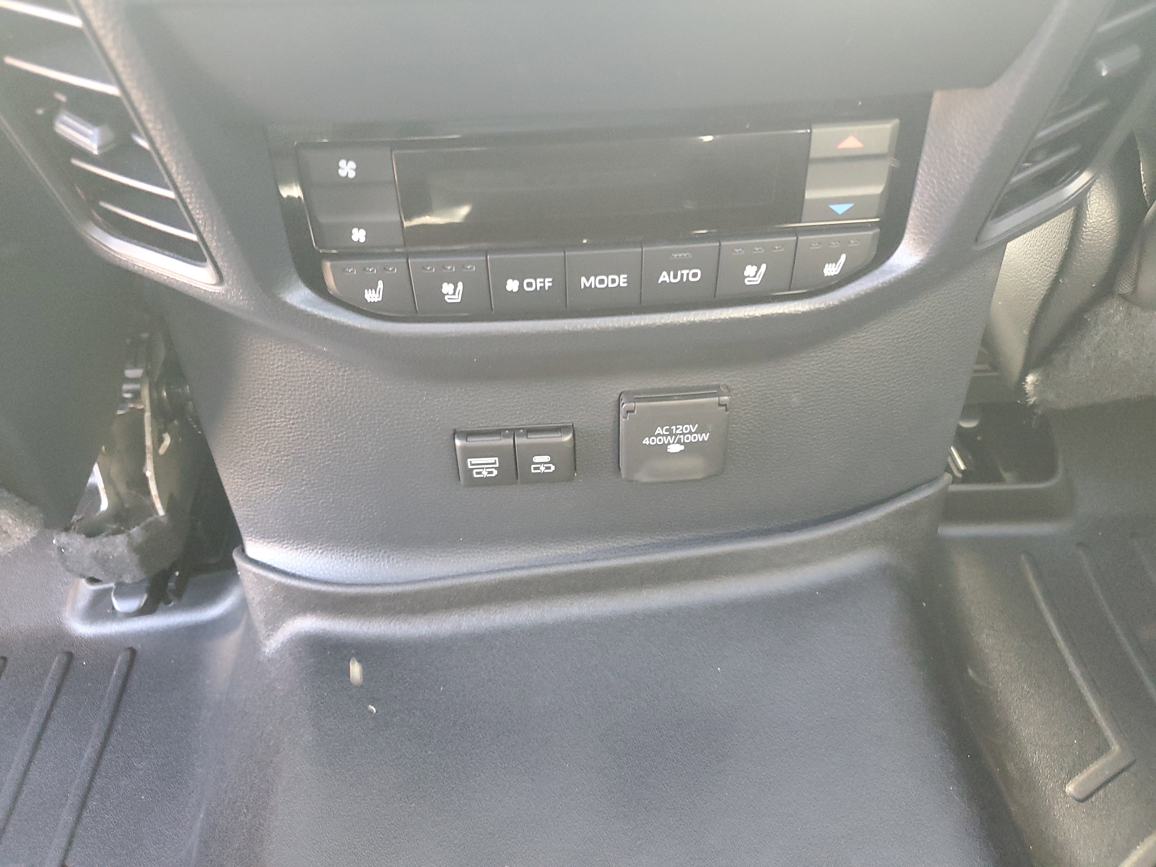 Used 2023 Toyota Sequoia Capstone image 14