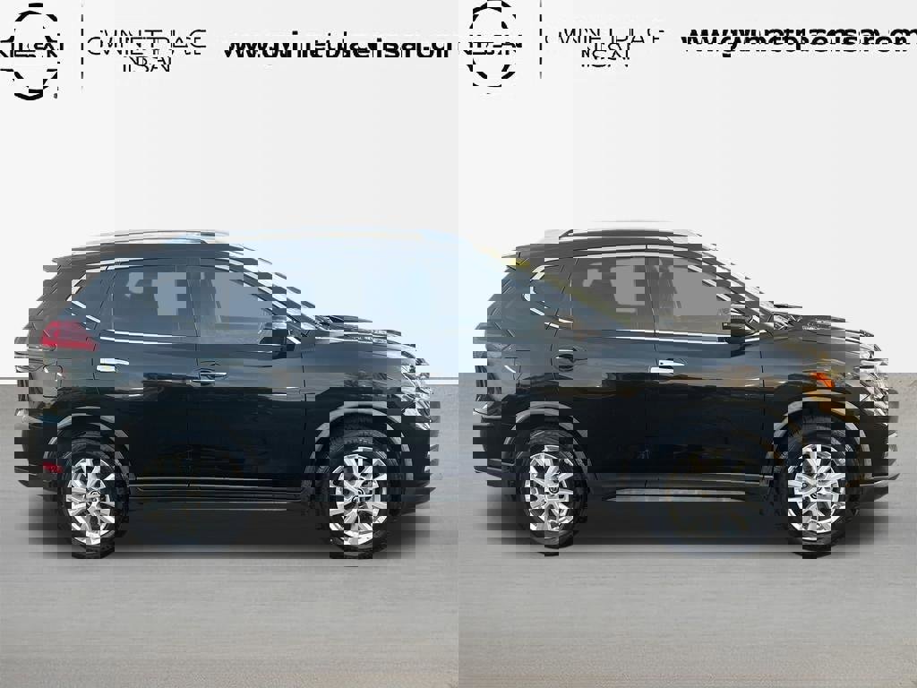 Used 2020 Nissan Rogue SV image 4