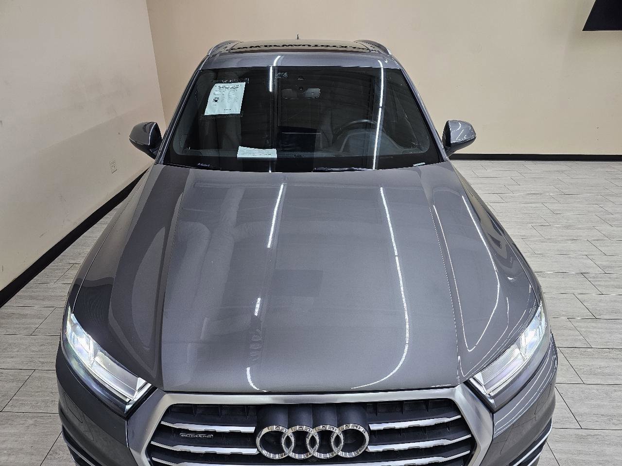 Used 2018 Audi Q7 3.0T Premium Plus w/ Premium Plus Package AWD/4WD image 4