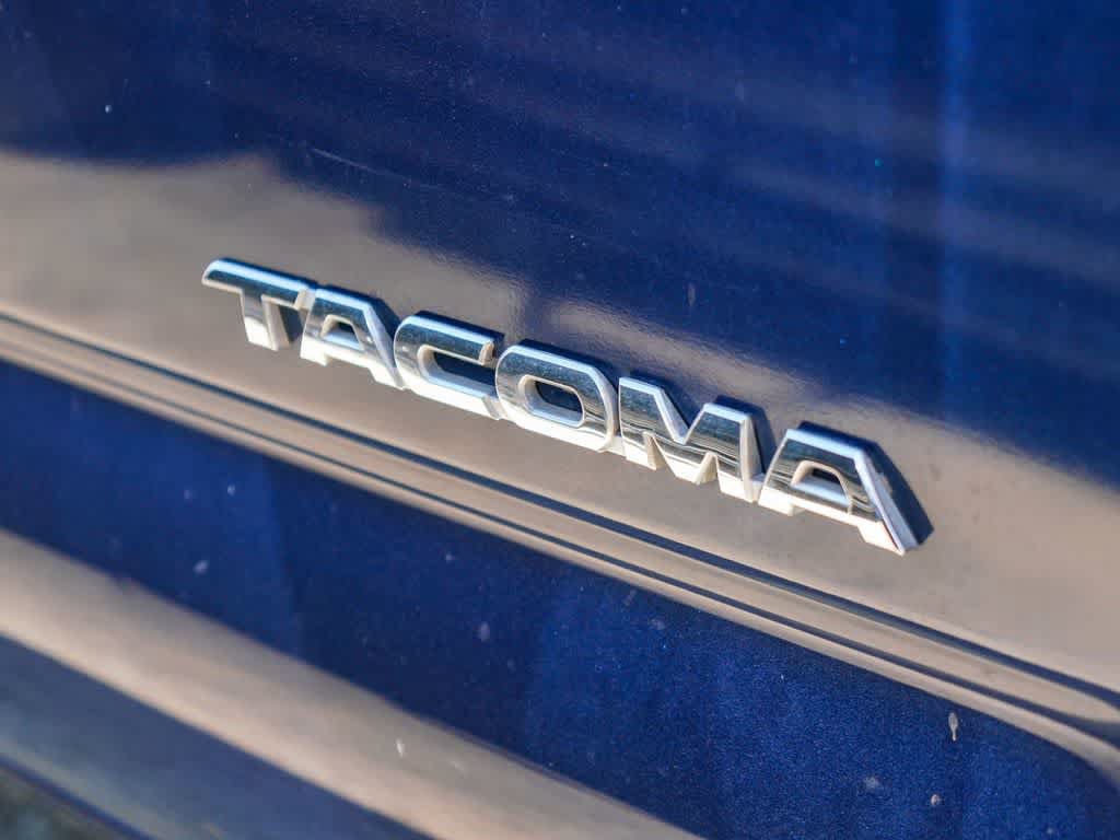 Used 2008 Toyota Tacoma PreRunner w/ SR5 Pkg #2 RWD image 9