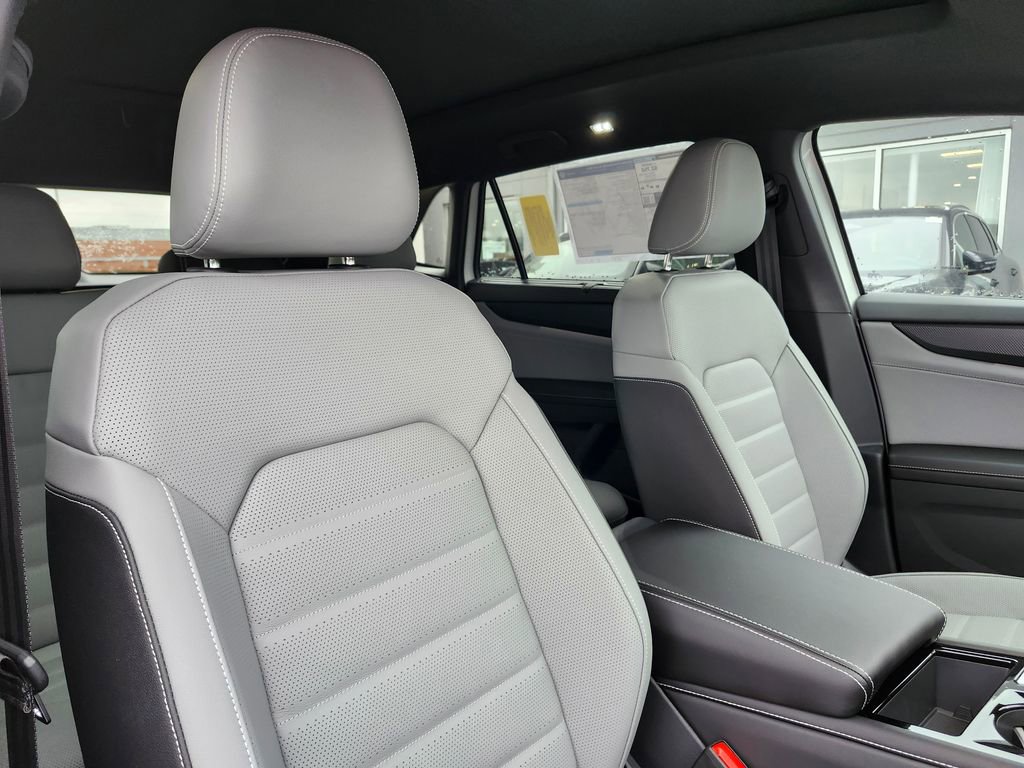 New 2026 Volkswagen Atlas Cross Sport SEL R-Line AWD/4WD image 14