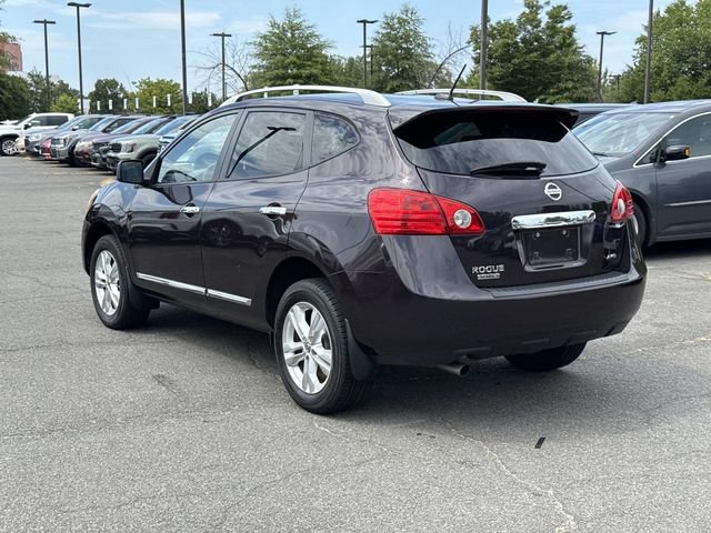 Used 2015 Nissan Rogue S w/ Convenience Package AWD/4WD image 4