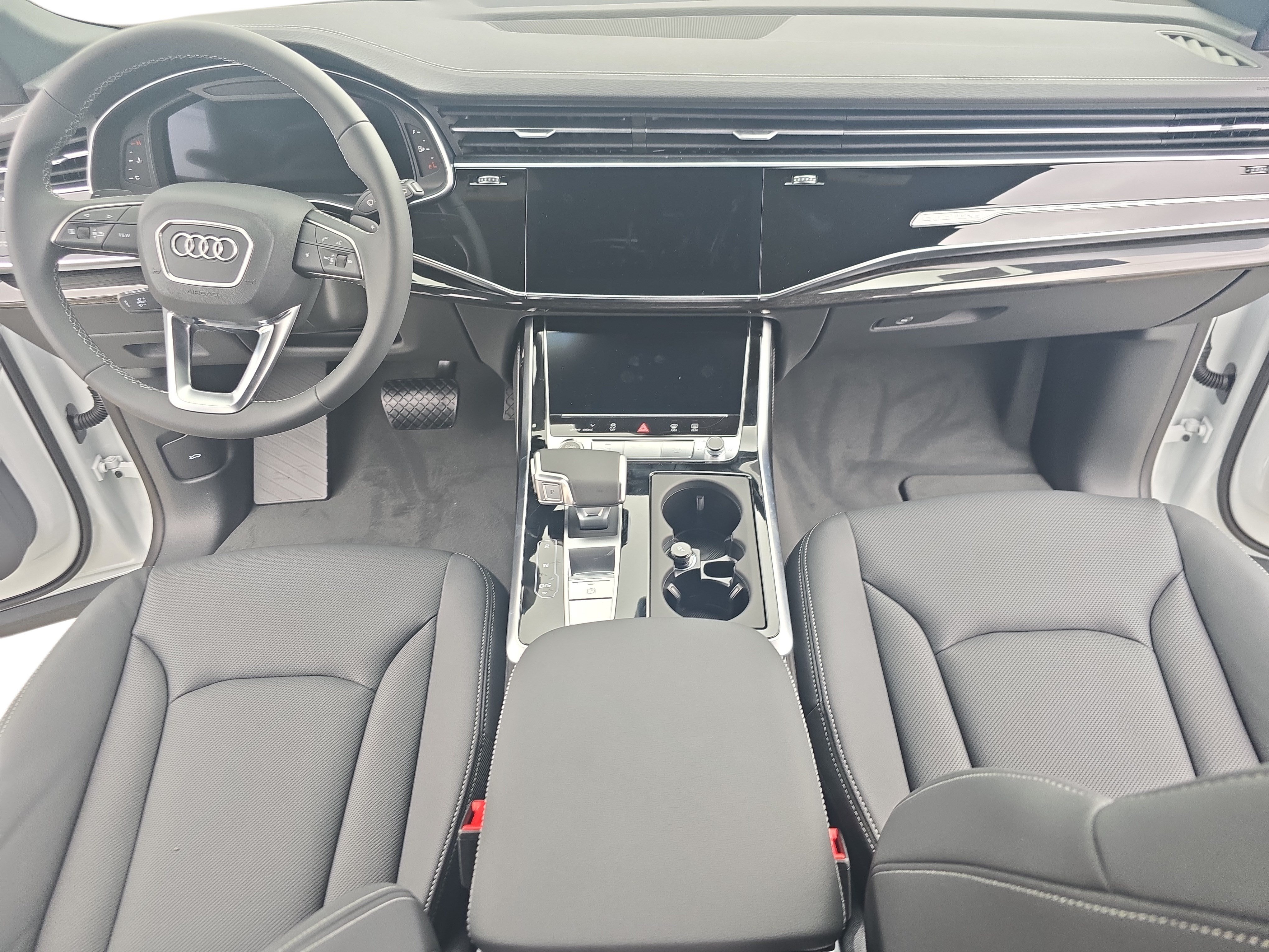 New 2027 Audi Q8 Premium Plus AWD/4WD image 9