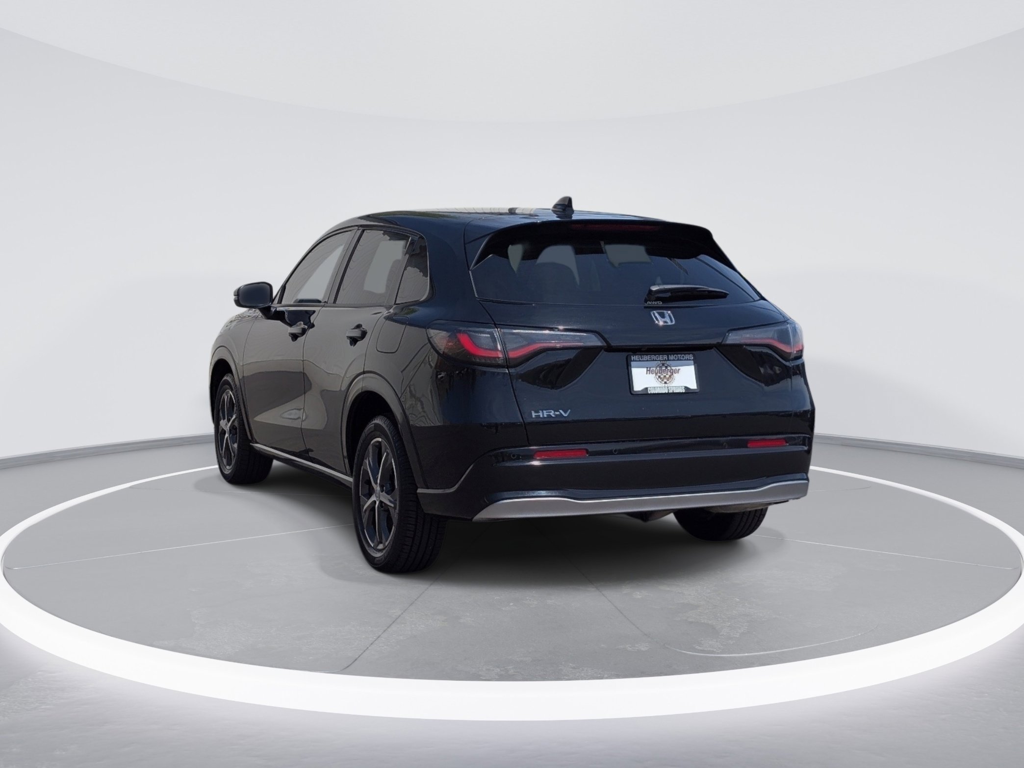 Used 2024 Honda HR-V EX-L image 5