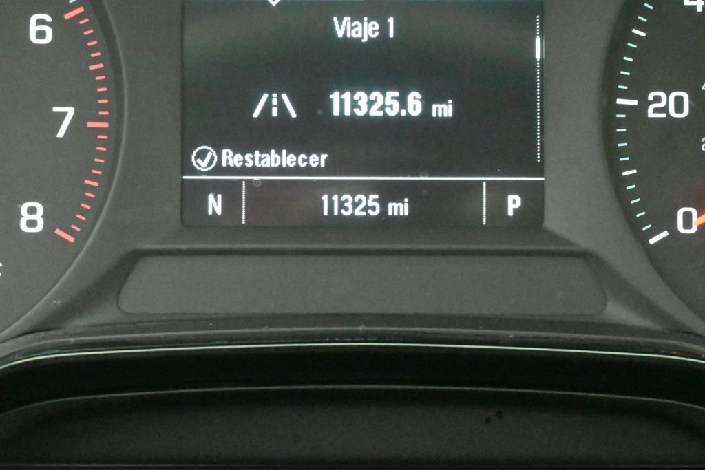 Used 2025 Chevrolet Trax LS FWD image 24