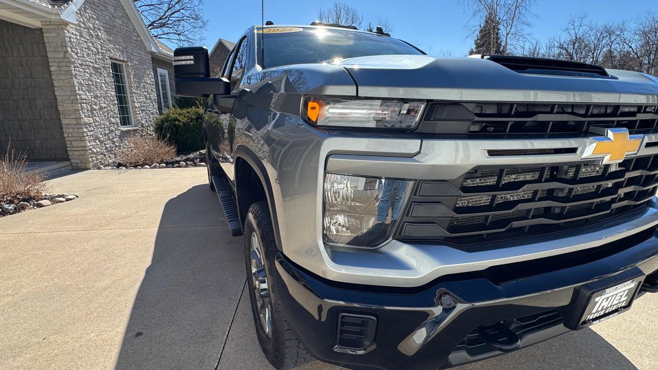 Used 2024 Chevrolet Silverado 2500 Custom w/ Custom Value Package image 30