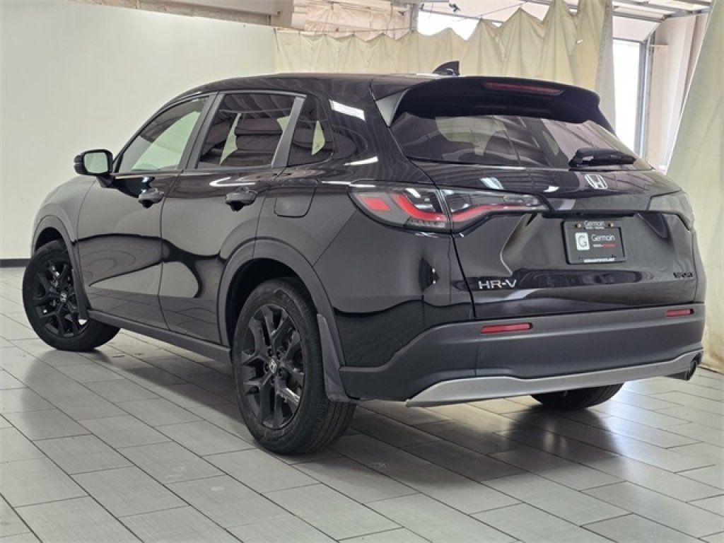 Used 2024 Honda HR-V Sport image 13