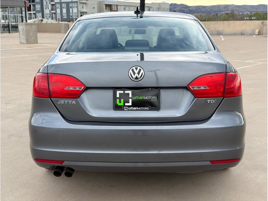 Used 2013 Volkswagen Jetta TDI image 7