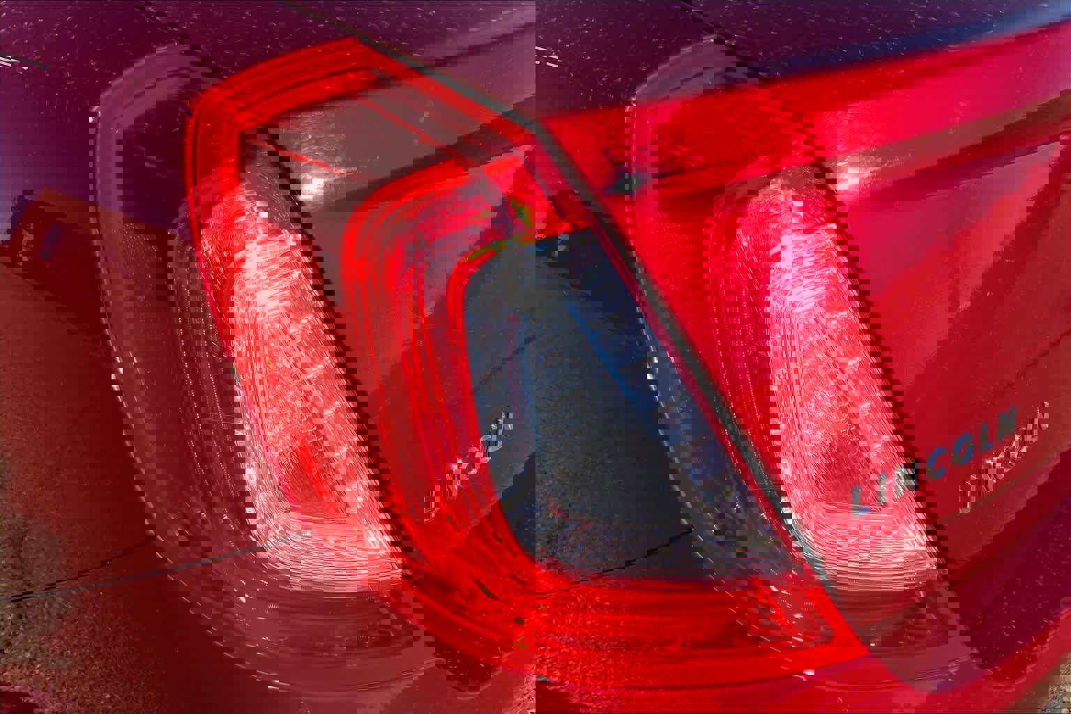 Used 2014 Lincoln MKS AWD w/ Equipment Group 201A image 28