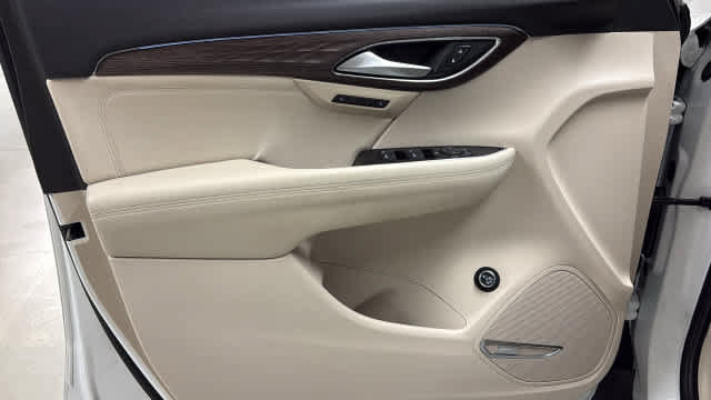 Used 2023 Buick Envision Avenir AWD/4WD image 13