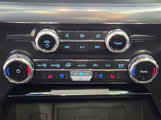Used 2022 Ford F150 Lariat w/ Max Trailer Tow Package AWD/4WD image 32