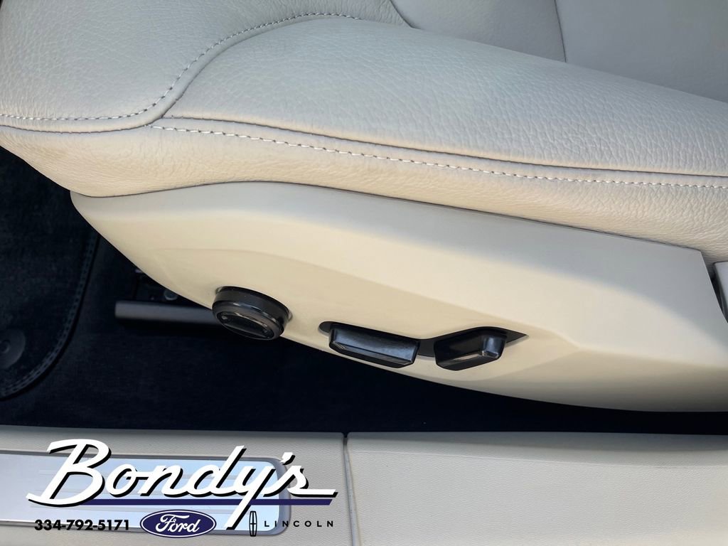 Used 2024 Volvo S90 B6 Plus image 9
