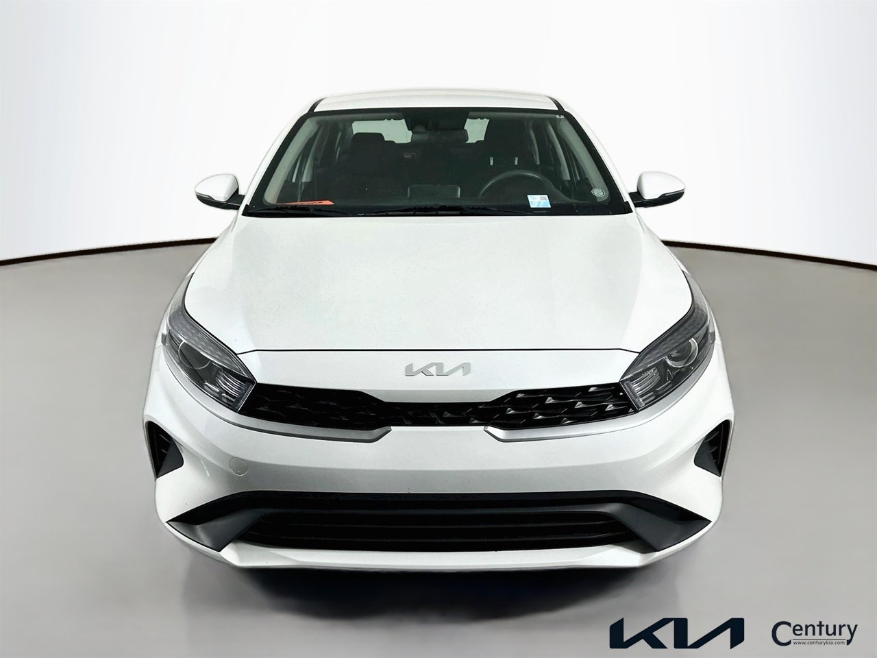 Certified 2023 Kia Forte LXS w/ LXS Technology Package FWD image 2