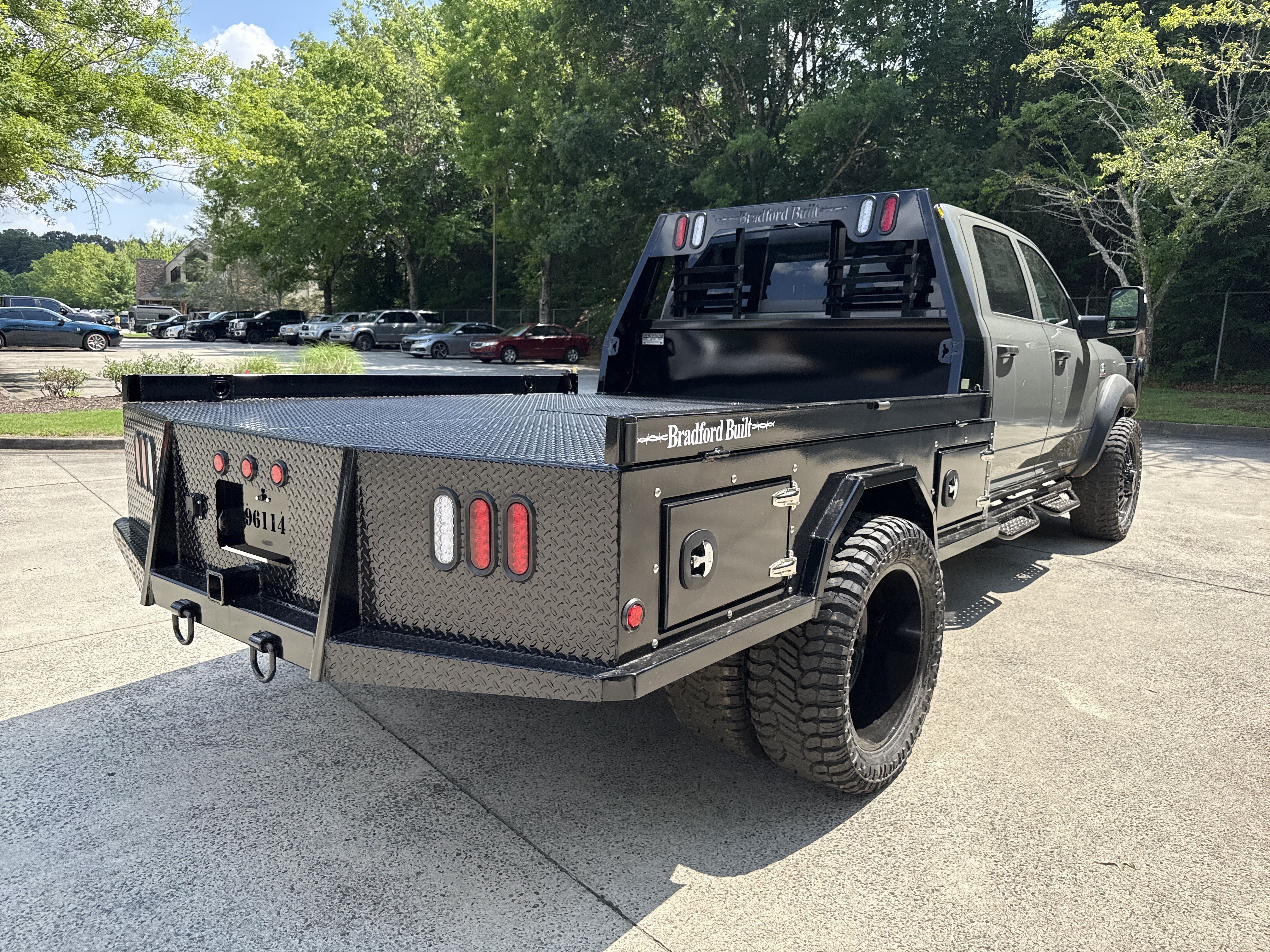 New 2026 RAM 5500 Tradesman AWD/4WD image 7