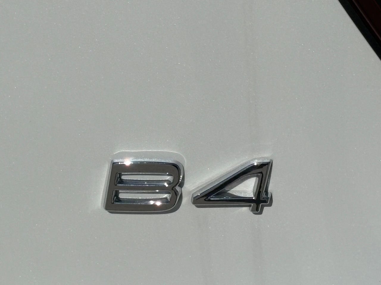 New 2026 Volvo XC40 B4 Core image 8