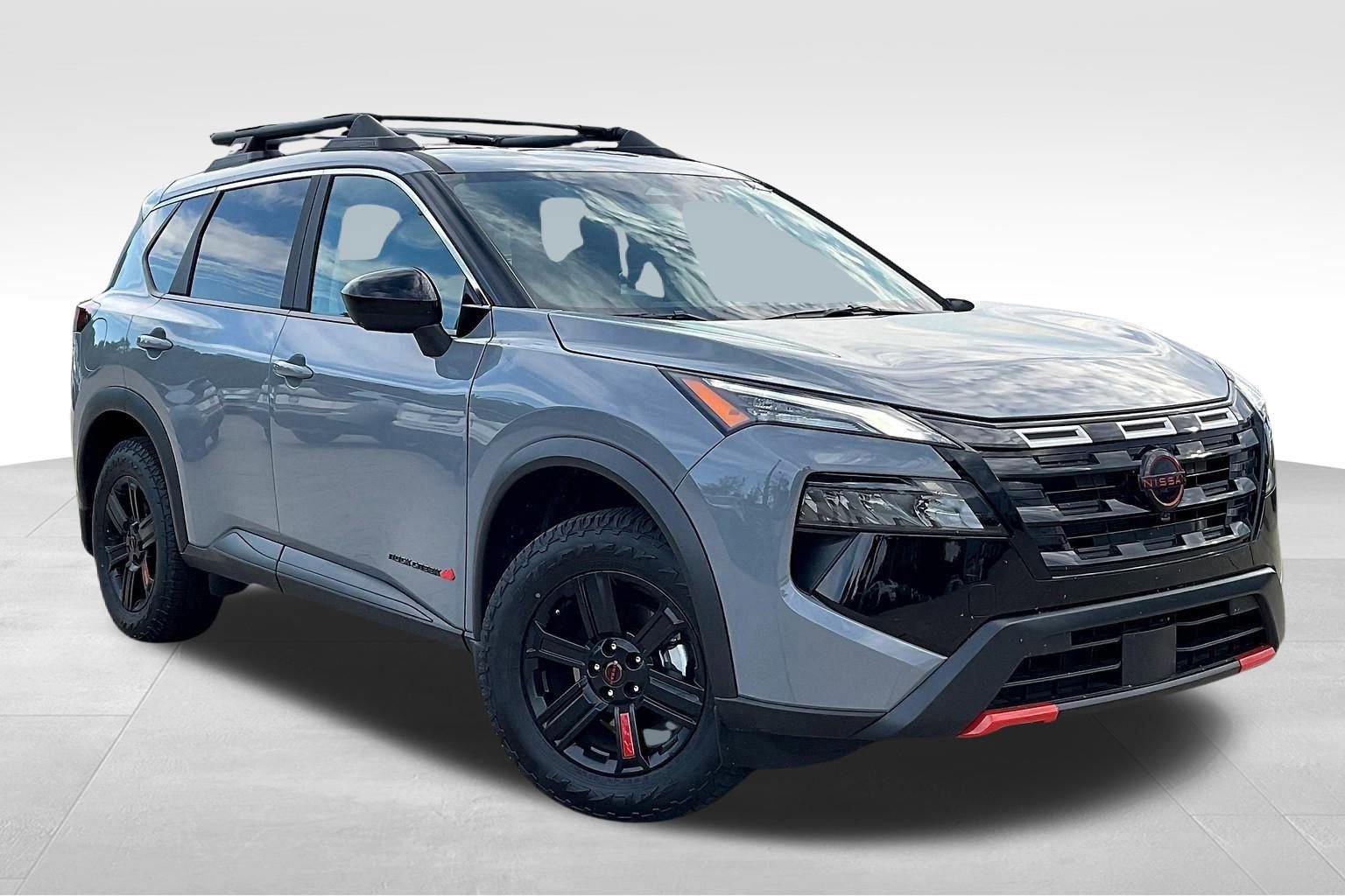 Certified 2025 Nissan Rogue SV image 18