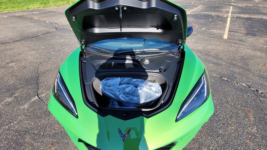 New 2026 Chevrolet Corvette Stingray Preferred Conv RWD image 17