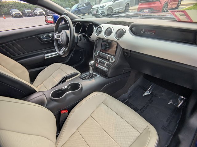 Used 2015 Ford Mustang GT Premium w/ Equipment Group 401A RWD image 19