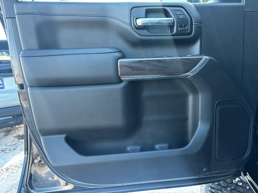 Used 2023 Chevrolet Silverado 2500 LTZ w/ Gooseneck/5TH Wheel Package image 10