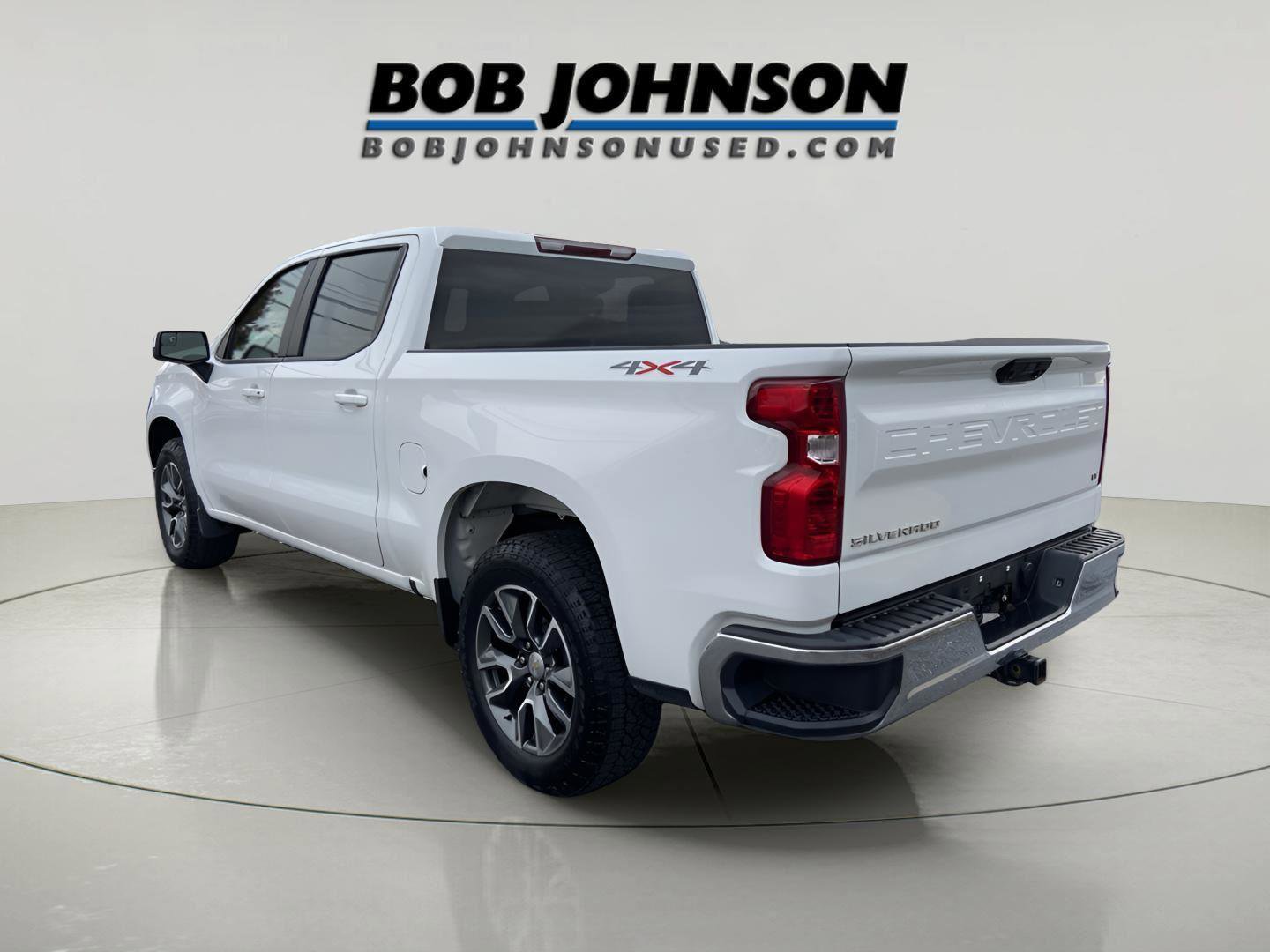 Used 2024 Chevrolet Silverado 1500 LT image 10