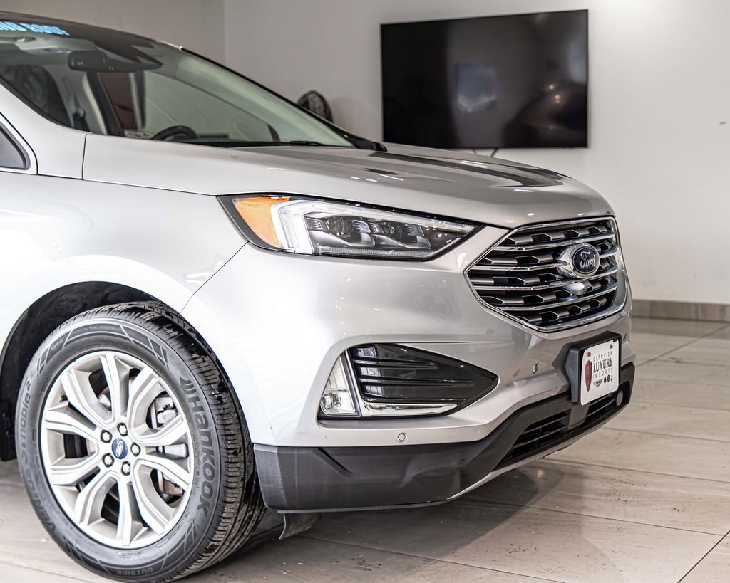 Used 2022 Ford Edge Titanium w/ Equipment Group 301A AWD/4WD image 4